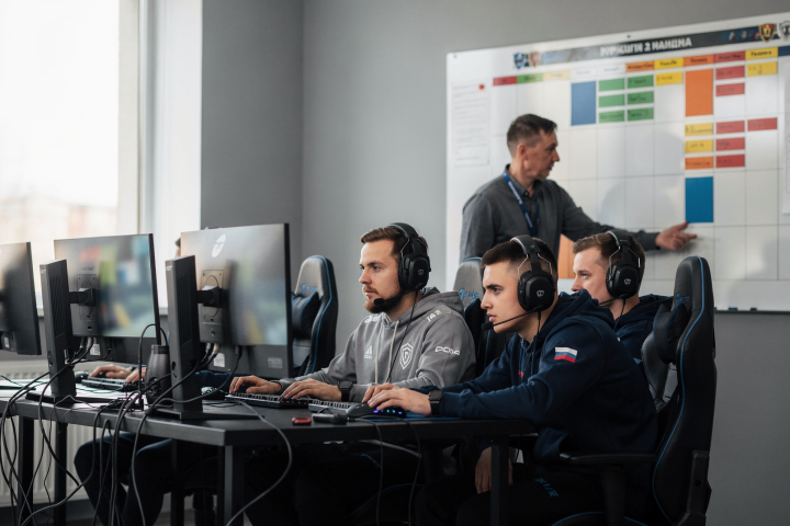 Как построить тренировочный процесс команды по Standoff 2: план на месяц